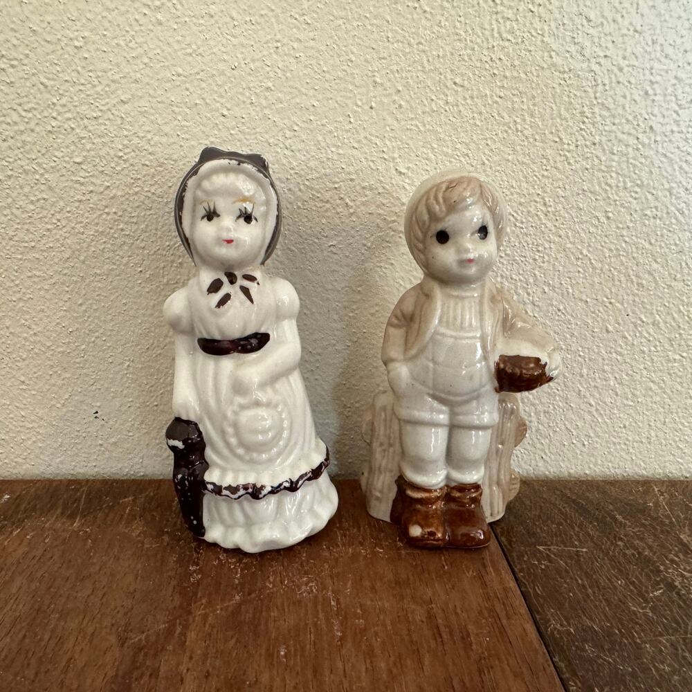 Vintage porcelain Boy Girl Dutch Figurine Set Pair